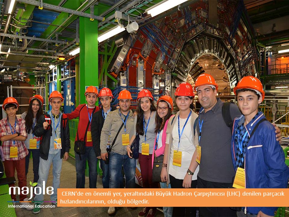 CERN de en önemli yer, yeraltındaki Büyük Hadron Çarpıştırıcısı (LHC) denilen parçacık hızlandırıcılarının, olduğu bölgedir.